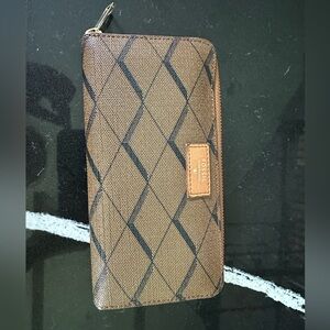 Fossil wallet